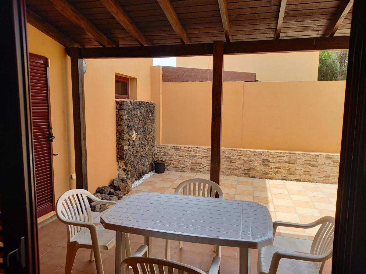 Casa Pitaya, Acogedora, Con Piscina, Fibra Optica Villa La Oliva Bagian luar foto